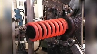 弹簧的制造过程,一根钢条如何卷出来的